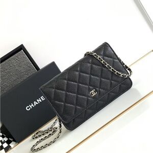CHANEL Black Quilted Crossbody Bag with Sliver Chain